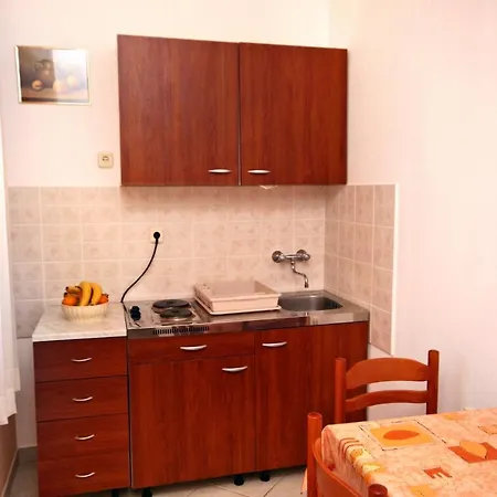 With Parking Space Rovanjska, Paklenica - 6209 *