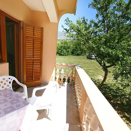 Apartment With Parking Space Rovanjska, Paklenica - 6209