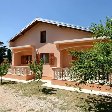 With Parking Space Rovanjska, Paklenica - 6209 * Рованьска