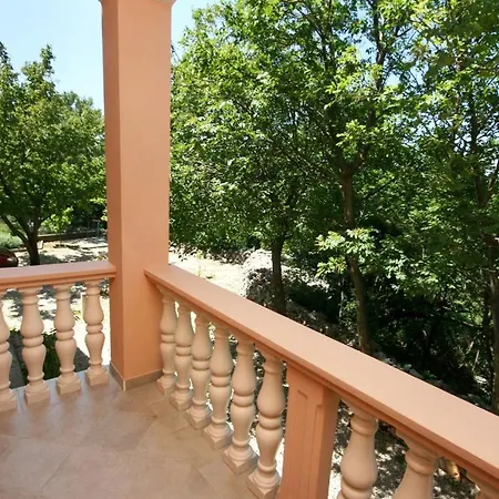 Apartman With Parking Space Rovanjska, Paklenica - 6209 *